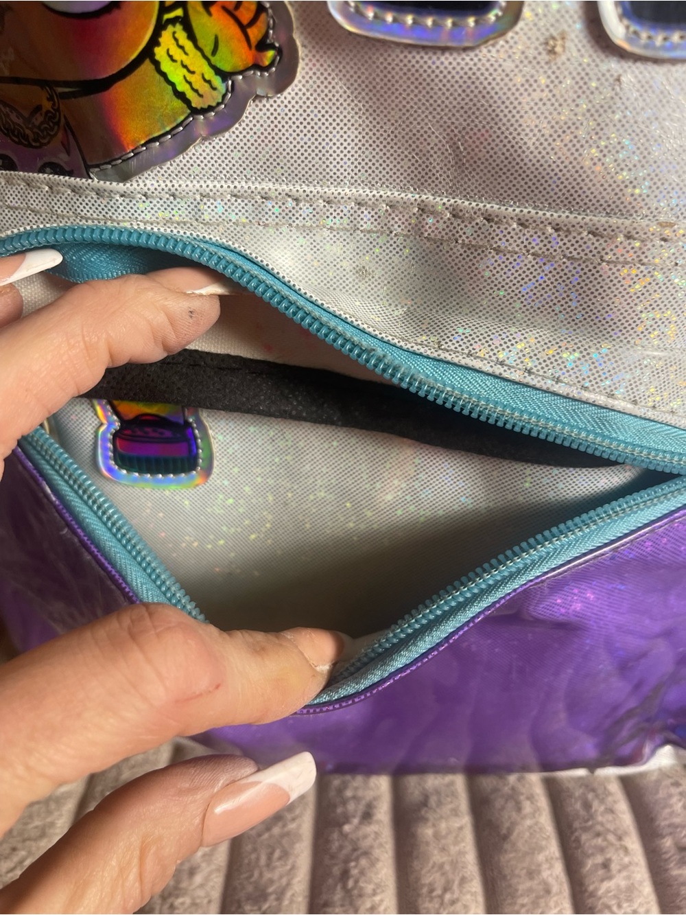 LOL Surprise Be Bold Girls 16 Inch School Backpack Purple Iridescent - Picture 2 of 7